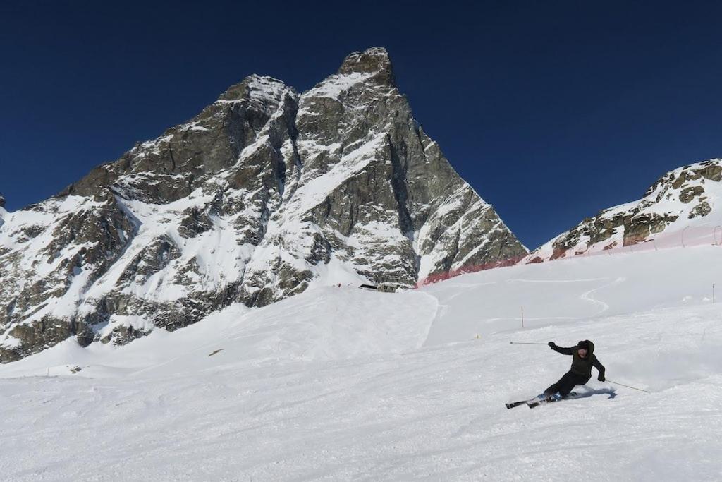 Relax & Sports -Cervinia- Maison Вальтурнанш Екстер'єр фото
